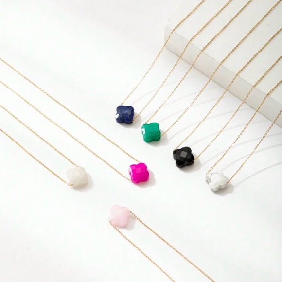 NWT 18k Gold plated stainless steel genuine rose quartz necklace 18” gift box - Picture 4 of 6